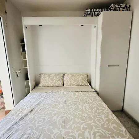 Apartman 3390 Maritim B 1-a. A Primera Linea De Mar, En Corazon Mismo De A Tocar De La Playa - Es-258-147 Roses